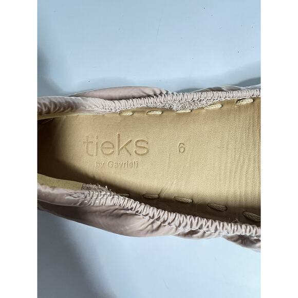 Tieks EUC Blush Pink Nude Patent Leather Foldable Ballet Flats Shoes Size 6 - Picture 7 of 7